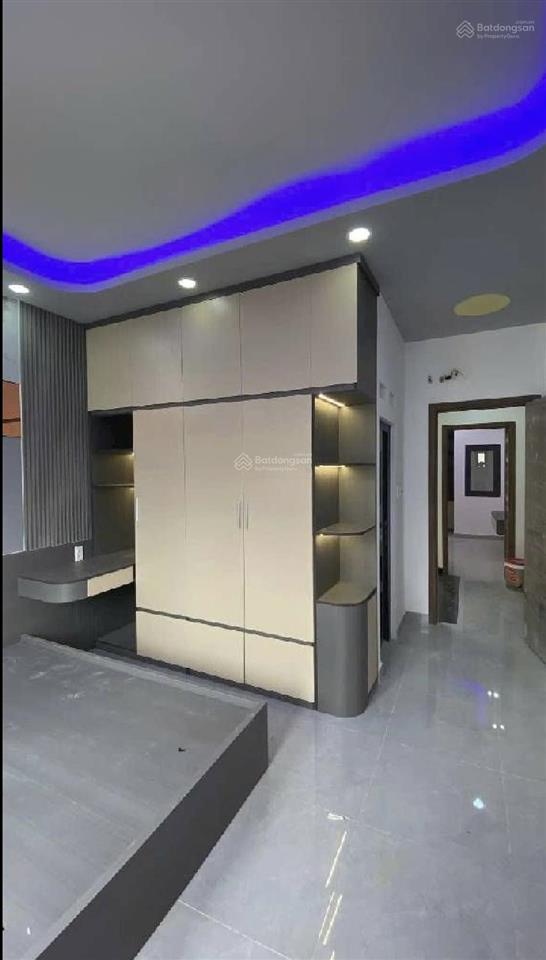 5x13 nhỉnh 6 tỷ nhà mới full nội thất hxh 6m ngã tư gò mây