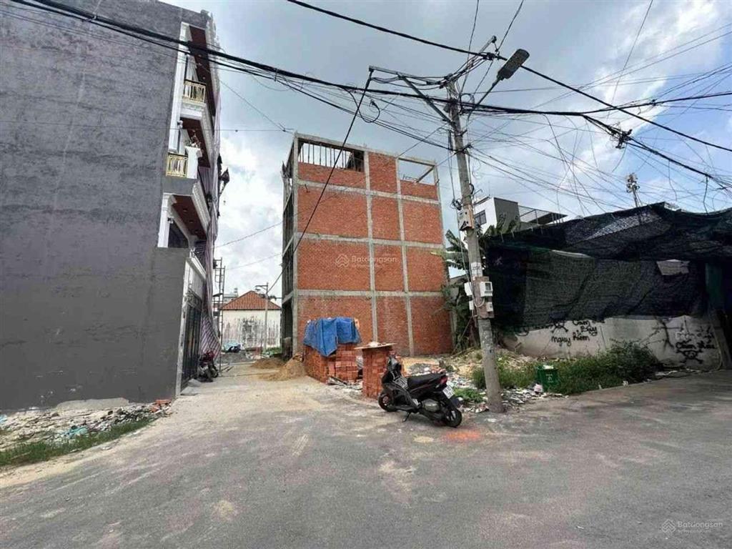 60m2 đất ở đô thị nhỉnh 3 tỷ chủ đang ngộp nặng
