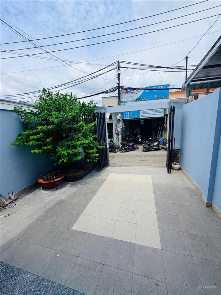 Nhà mặt tiền kế bình long 6x20 4 tầng không quy hoạch, có sân để oto trong nhà nhỉnh 7tỷ