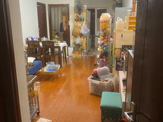 Căn hộ tầng 12a hướng ra đường phạm văn đồng, sổ đỏ lâu dài chính chủ, có lốt đỗ xe ô tô