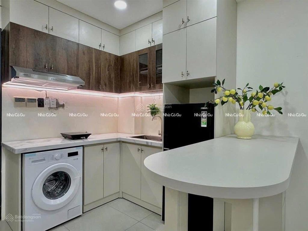 Cho thuê chung cư mini 1pn, 1wc giá 10 triệu, 40m2 tại trường sơn, p 4, q tân bình, hcm