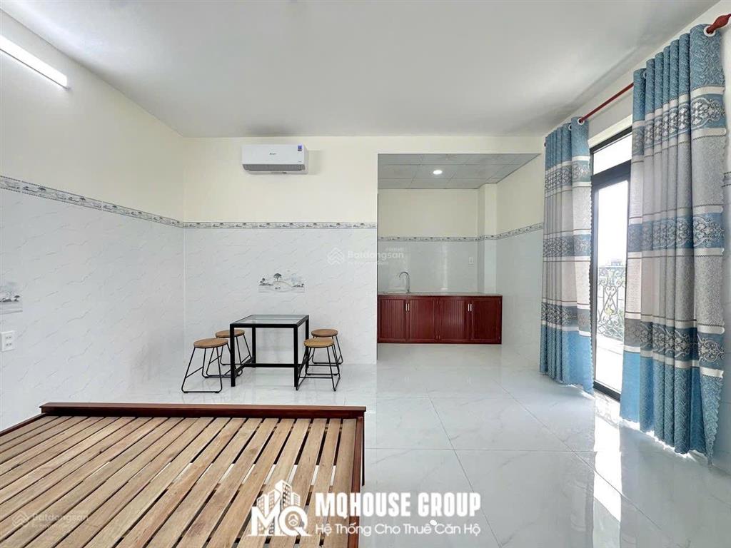 Chính chủ cho thuê phòng rộng 40m2 chỉ 4tr7 thang máy tại trường chinh, tân bình,