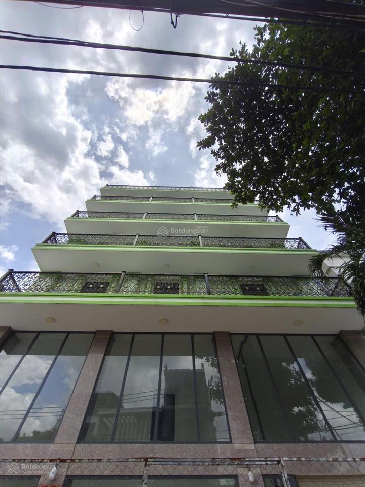 Chính chủ cho thuê phòng rộng 40m2 chỉ 4tr7 thang máy tại trường chinh, tân bình,