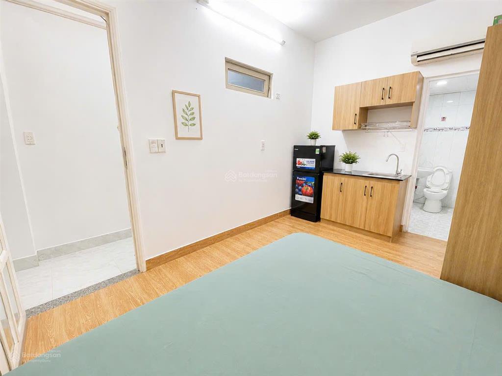 Trống sẵn studio full nội thất trung tâm quận 3 giá 5tr
