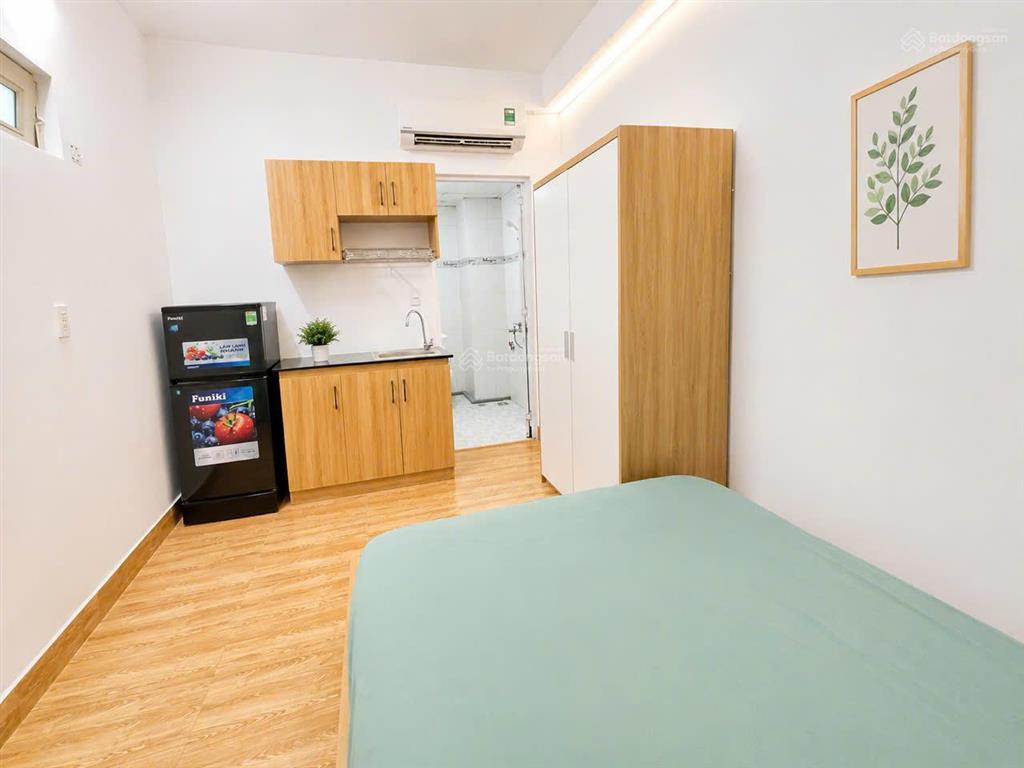 Trống sẵn studio full nội thất trung tâm quận 3 giá 5tr