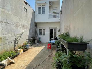 Nhà vị trí đẹp hiếm có gần vincom quận 9, hẻm 5m xe hơi vào tận nhà