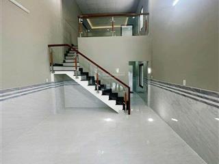 Giảm sốc 300tr chỉ còn 3.2 tỷ nhà đẹp 1 trệt 1 lầu dọn vào ở ngay