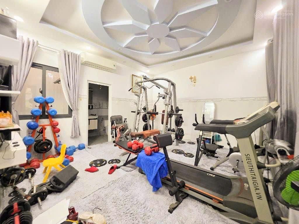 Bán biệt thự siêu đẹp 4 tầng  hoàng lê kha, trung tâm quận 6  207m2, 15x14m, nở hậu 19m