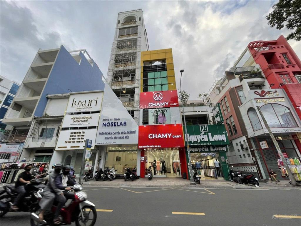 Bán siêu phẩm mặt tiền kinh doanh ngang lớn đường nguyễn trãi,quận 5diện tích 7.5x25.5mgiá 90 tỷ