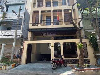 Bán tòa nhà chdv hẻm vip nguyễn trọng tuyển, phường phú nhuận  7.5 x 18m  giá 55 tỷ thương lượng