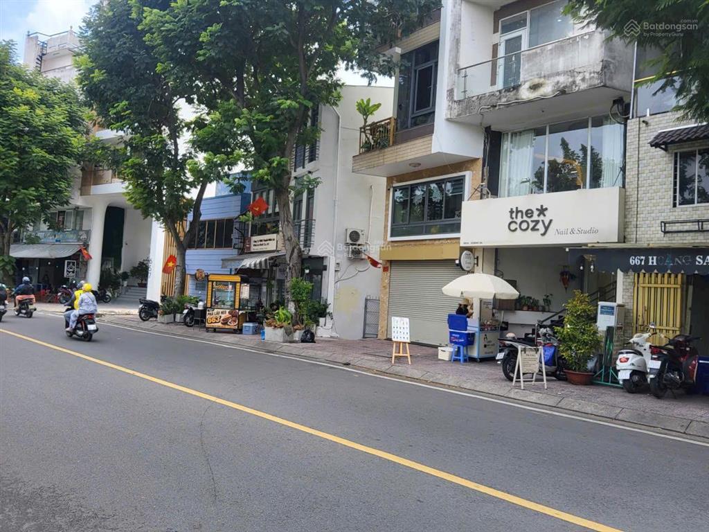 Cần bán nhà đẹp view bờ sông thoáng mát mặt tiền hoàng sa, quận 3 cũdt 4.02x17mgiá 22 tỷ