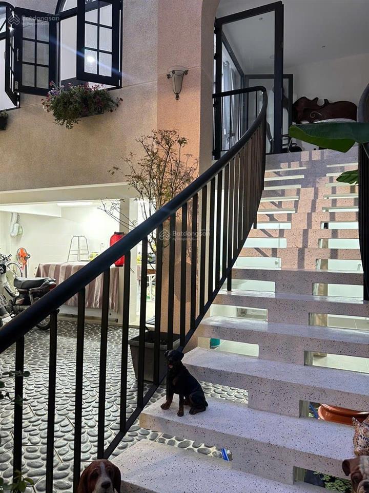 Bán tòa nhà siêu vị trí 2 mặt tiền trước sau lê văn sỹ, quận 3dt 6,2x23mgiá 46 tỷ