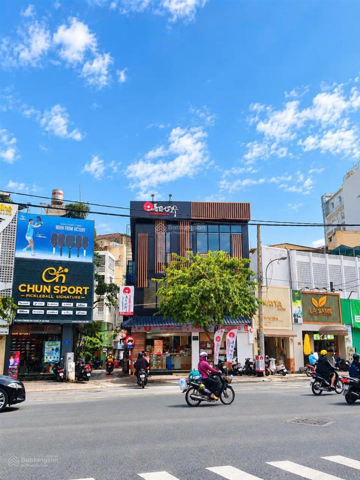 Bán nhà siêu vị trí góc 2 mặt tiền cách mạng tháng 8, p. bến thành, q.1dt 8,2 x 17mgiá 81 tỷ