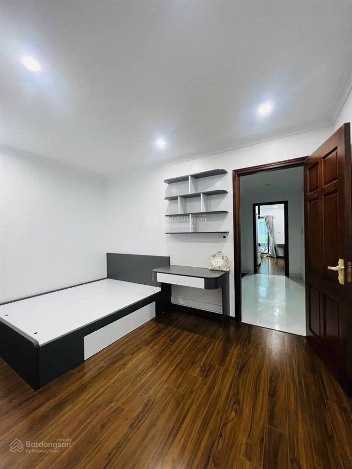 Chính chủ bán gấp nhà tây mỗ giảm chào 200tr 30m x 5 tầng, có thang máy , cực rộng rãi