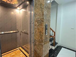 Giá chỉ 7 tỷ dân xây khu tây mỗ  39mét  thang máy chạy vù vù nhà 5 tầng, dân xây tâm huyết,