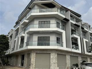 Bán shophouse 5pn, 4wc, căn góc 108m2 tại him lam green park, giá 18 tỷ vnd, hàng hiếm view đẹp