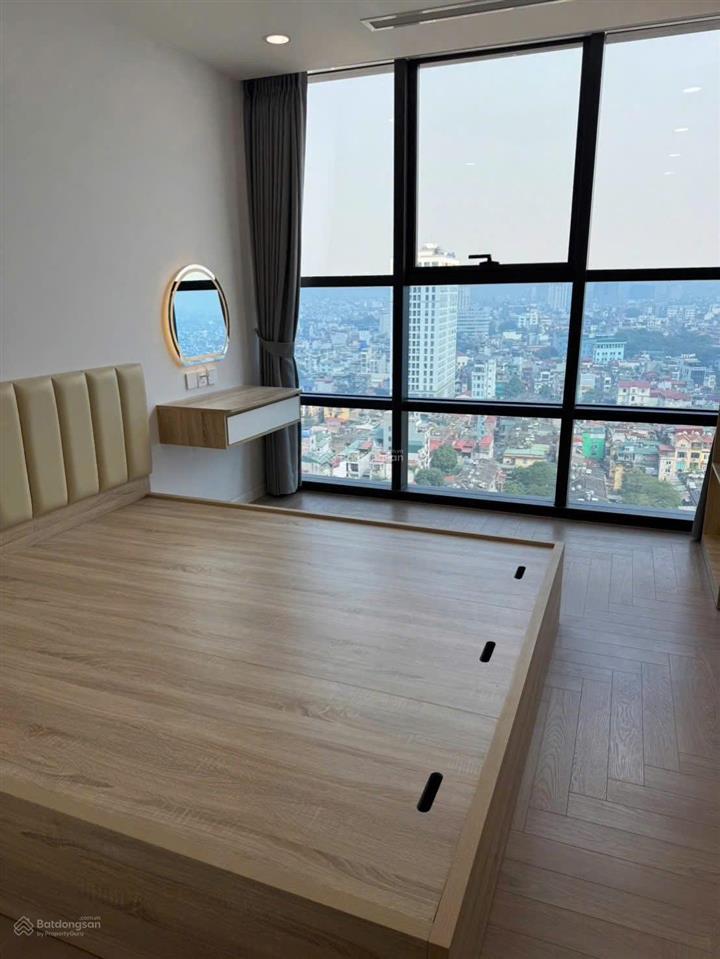 Cho thuê căn hộ the ninety 90 đường láng, căn góc cực đẹp, 70m 2pn 2wc full đồ chỉ 18tr