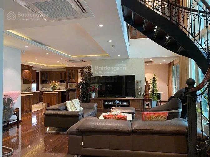 Cho thuê căn hộ duplex mandarin hoàng minh giám căn hộ 2 tầng dt 280m2 3pn 3wc nhà rất đẹp, giá tốt