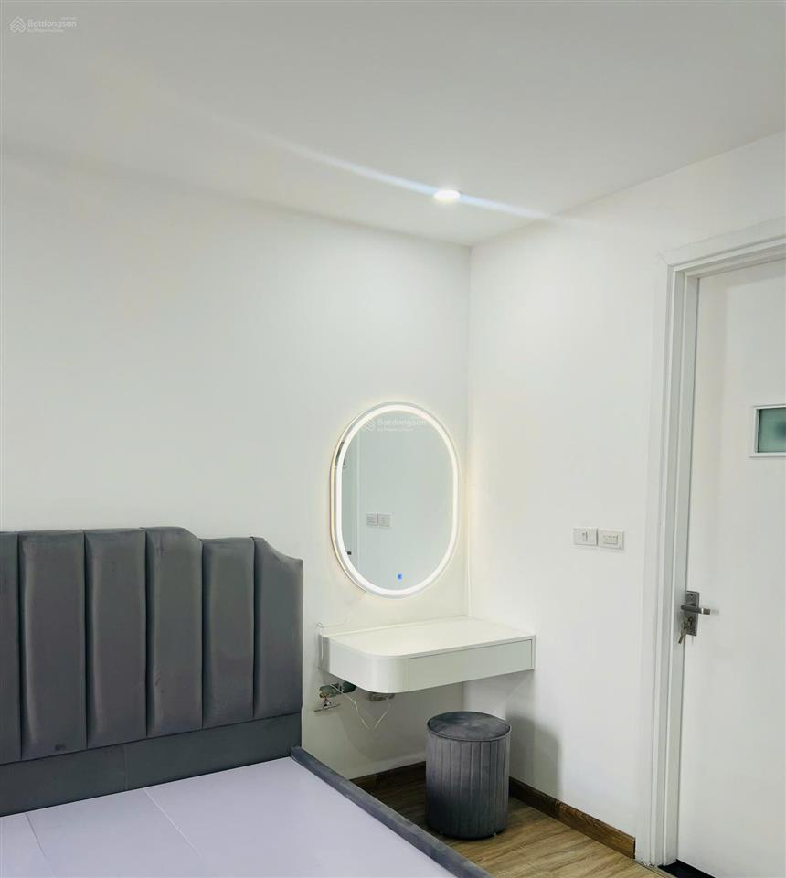 Cho thuê căn hộ 82m² 2n2vs ở golden field cần cho thuê giá 12 triệu có slot ô tô  0906 241 ***