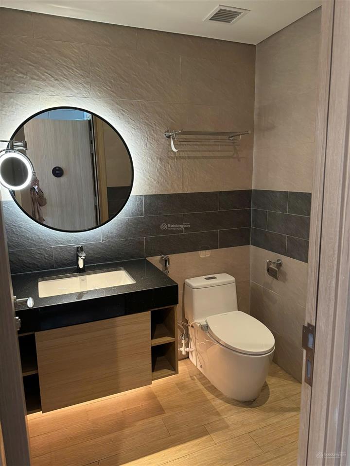 Chủ nhà đi nước ngoài cần bán gấp căn studio tuyệt đẹp, giá tốt