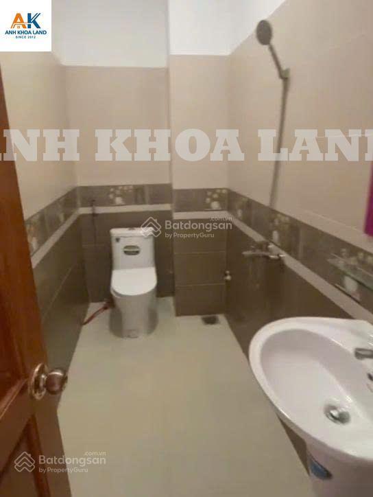 Nhà 3 tầng ngang 4.5m  67m2, 8,3 tỷ, 4pn, 3wc, view đẹp tại đường 22, phường linh đông, thủ đức