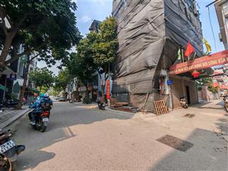 Bán đất tặng nhà cấp 4 phú thượng ngõ ô tô thông