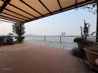 Bán mặt hồ tây kinh doanh đỉnh cao  phố trích sài, 186m2  4 tầng  3 thoáng, giá 97 tỷ