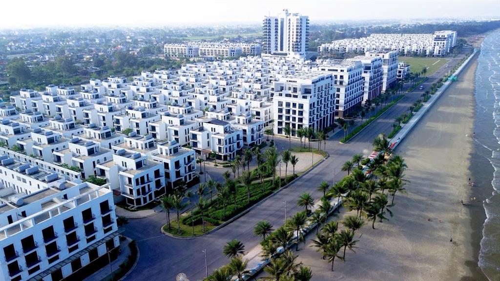 Biệt thự ven biển vlasta sầm sơn, chiết khấu 10% + gói quà tặng nội thất 360 triệu và 3 chỉ vàng