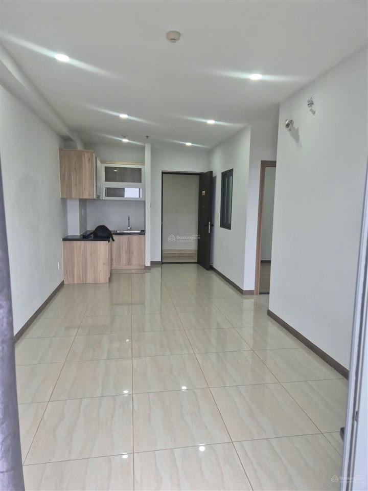 Cần cho thuê căn hộ bcons plaza, đường thống nhất, ngay làng đh qg giá hơn 6tr 1 tháng