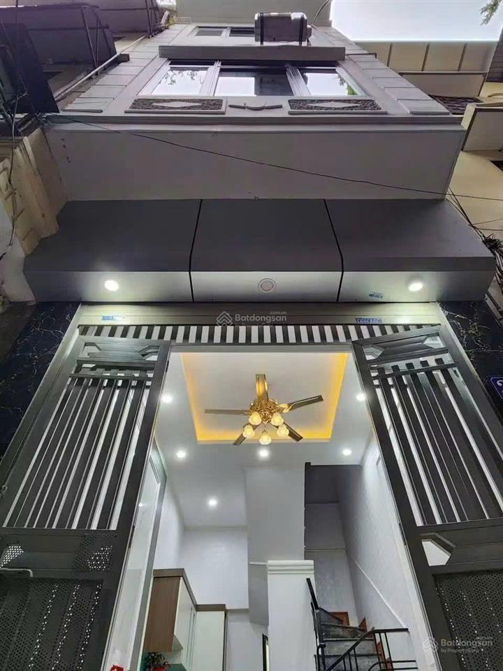 Cho thuê nhà nguyên căn  ngõ 299 hoàng mai  full nội thất