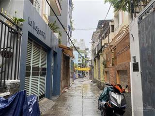 Bán nhà đ.cô giang q1 nở hậu 5,3m, mặt tiền hẽm oto view đẹp chỉ với 8,9 tỷ.