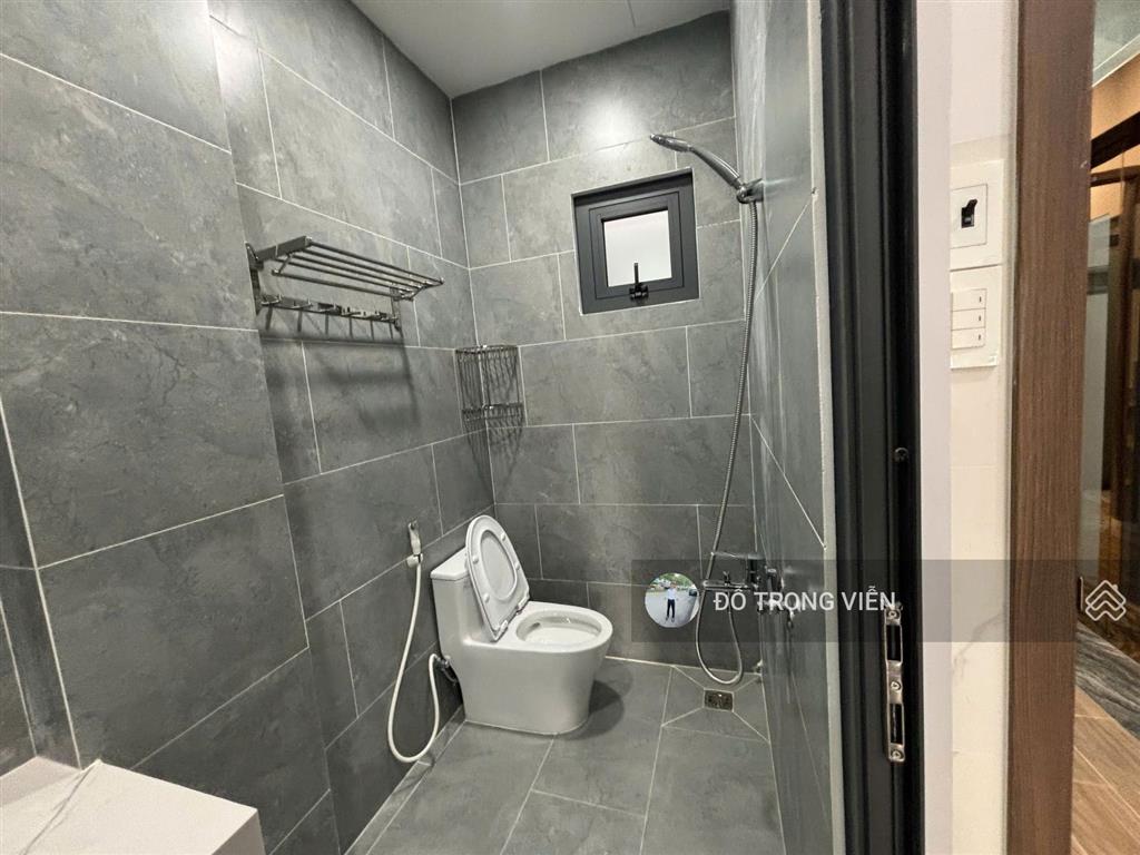 Chủ ngộp gấp bán, nhà mới xây 5 tầng, nhánh của kha vạn cân