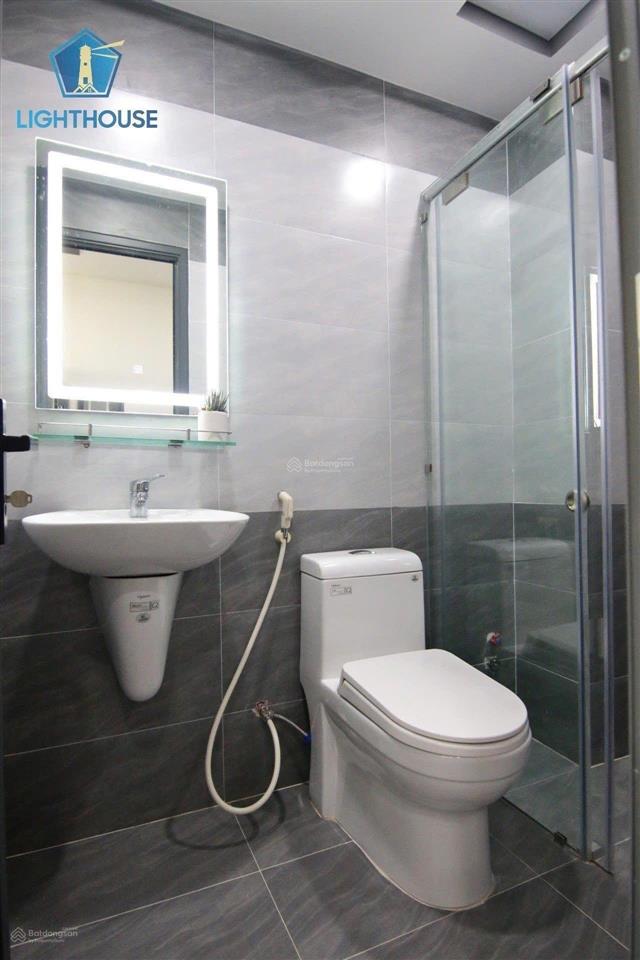 Căn hộ studio ban công full nội thất đường thích quảng đức q. phú nhuận / nhà có thang máy