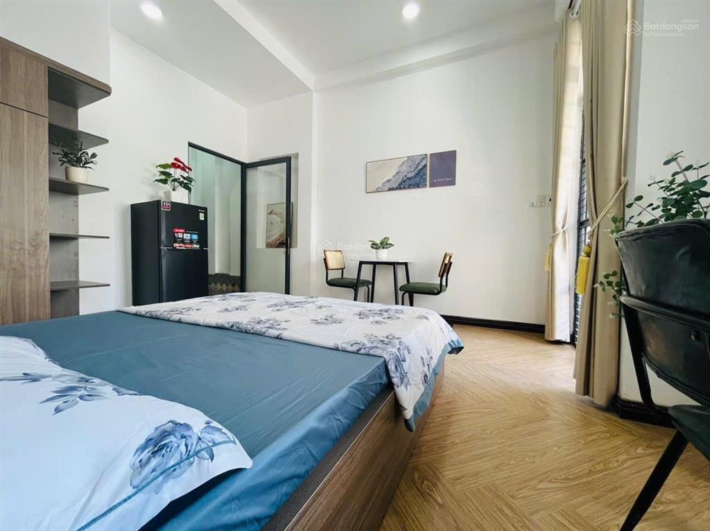 Cho thuê căn hộ full nội thất gần khu phan xích long phú nhuận