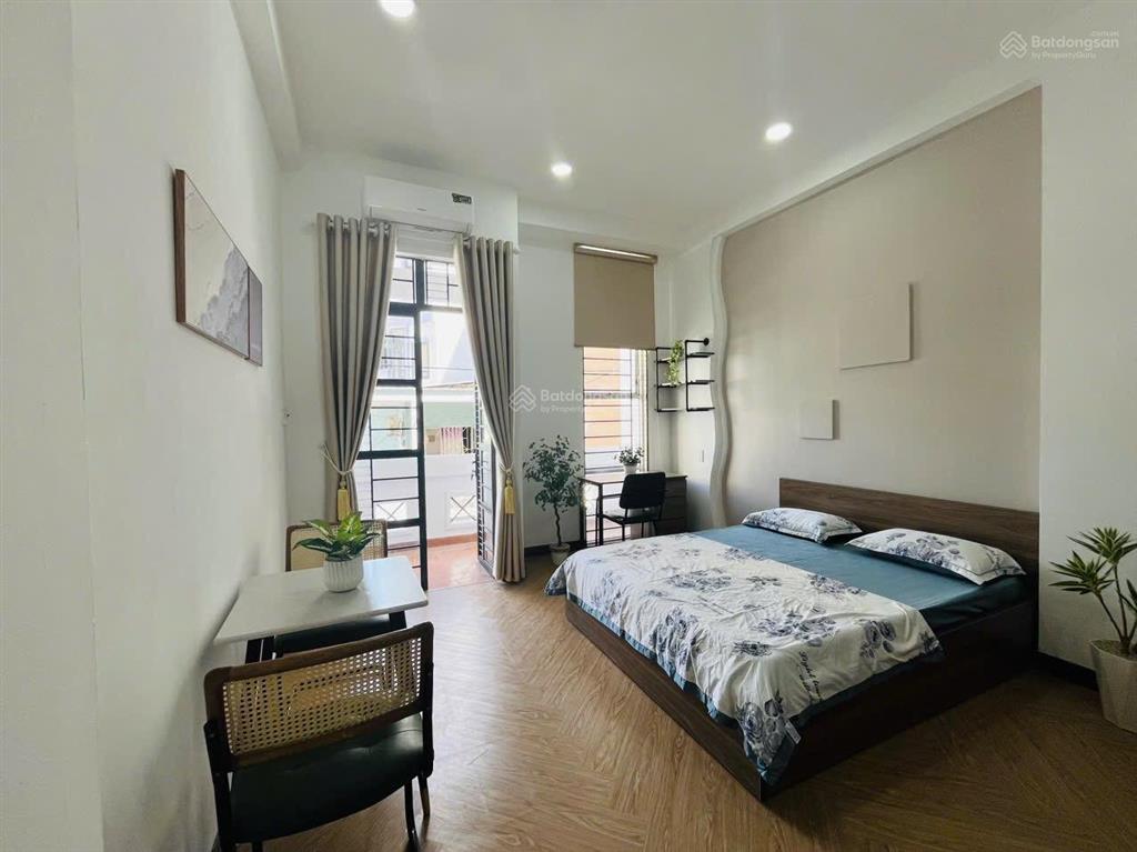 Cho thuê căn hộ full nội thất gần khu phan xích long phú nhuận