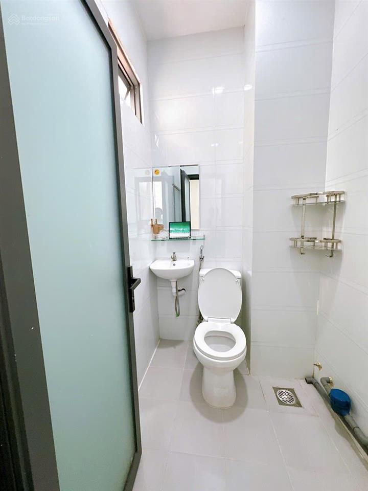 Cho thuê căn hộ 1pn đường trần hữu tran phú nhuận, vị trí trung tâm phú nhuận giáp quận 3, tân bình
