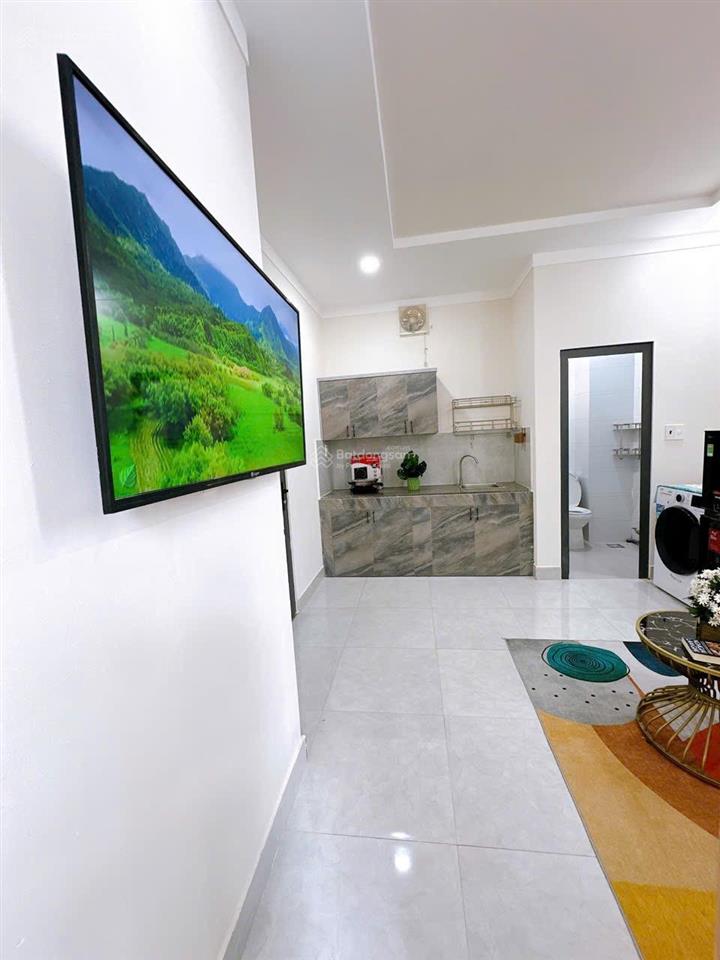 Cho thuê căn hộ 1pn đường trần hữu tran phú nhuận, vị trí trung tâm phú nhuận giáp quận 3, tân bình