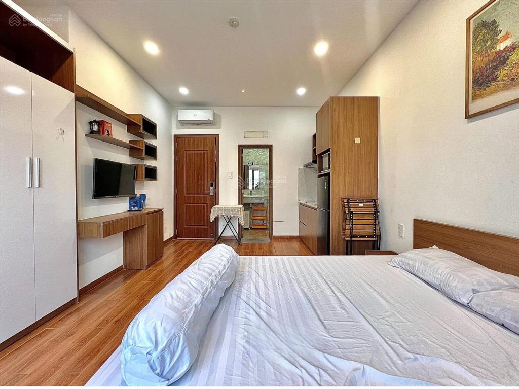 Cho thuê căn hộ studio ban công đường nguyễn công hoan, gần cầu trần khánh dư chợ tân định giáp q1