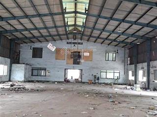 Cho thuê kho xưởng 2000m2, q12