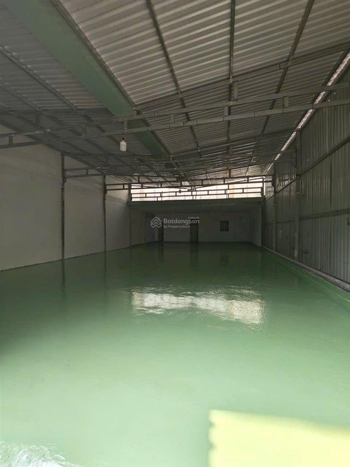 Kho xưởng 240m2, đường tải 10 tấn, thới an, q12