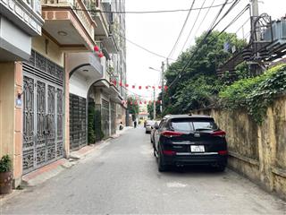 Bán đất phú thượng , 53m2 , giá 8.8 tỷ , gần oto tránh , lõi phú thượng , gần trường chợ , ciputra