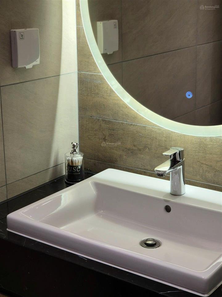 Emerald sở hữu căn hộ view hồ bơi đẳng cấp 68m2  2pn  1wc  chỉ từ 6.8 tỷ