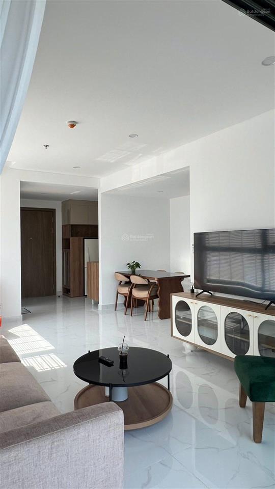 Emerald sở hữu căn hộ view hồ bơi đẳng cấp 68m2  2pn  1wc  chỉ từ 6.8 tỷ