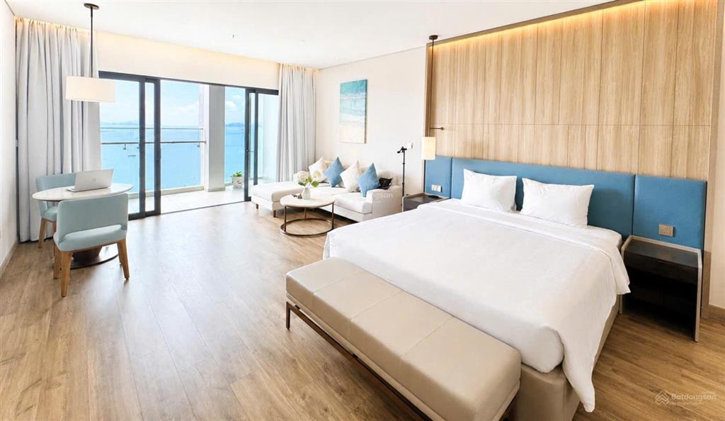 Cho thuê căn hộ view biển à la carte hạ long tiêu chuẩn 5 sao