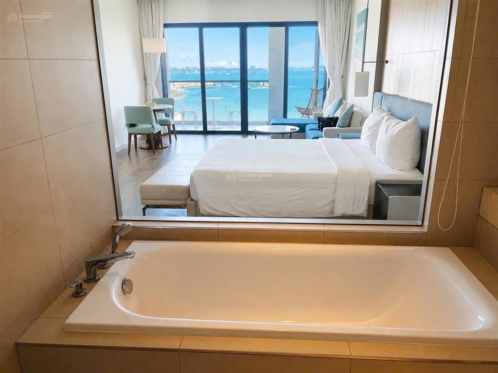 Cho thuê căn hộ view biển à la carte hạ long tiêu chuẩn 5 sao