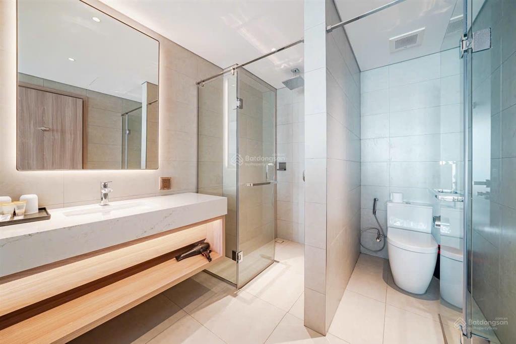 Longterm rental studio ocean view apartment at à la carte hạ long