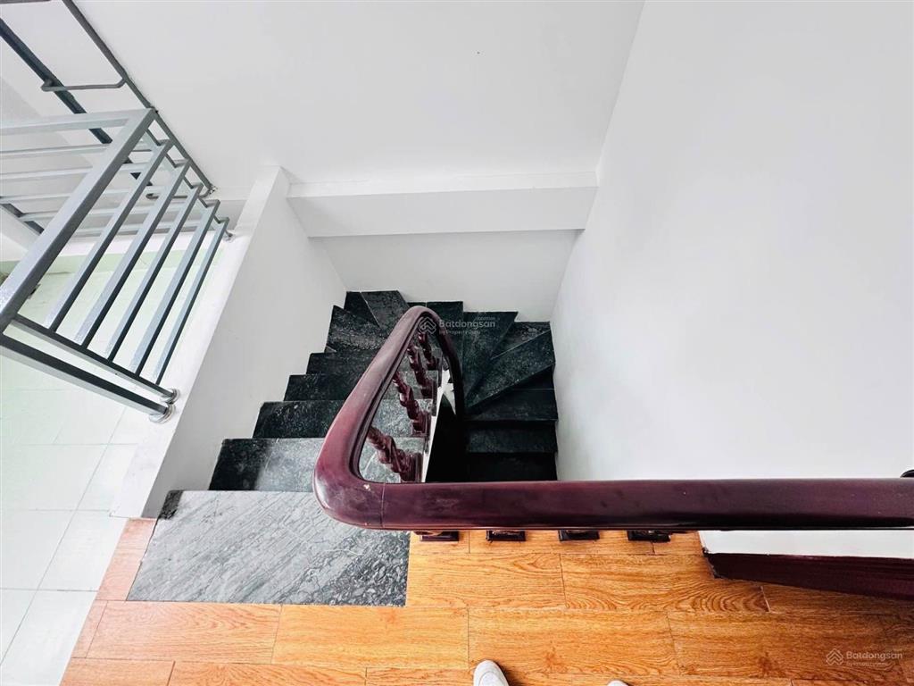 Siêu phẩm nhà đẹp la khê  5 tầng  full nội thất  ô tô đỗ cửa  ở ngay.
