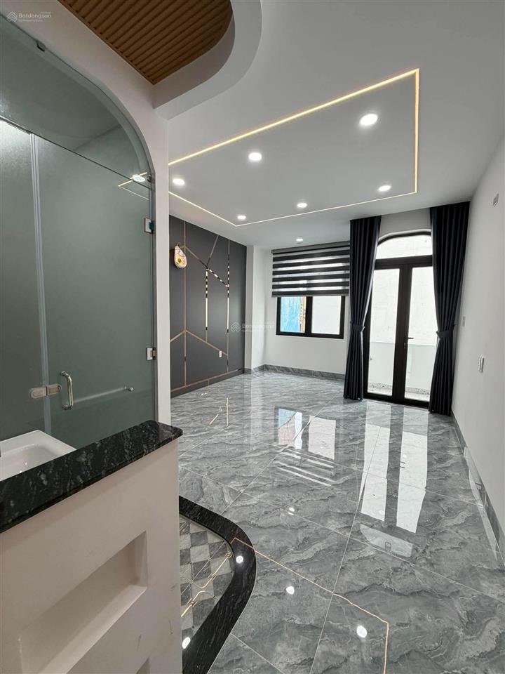 Mặt tiền quách đình bảo ngang 4m 5 tầng  72m  gần 300m sàn  giá chỉ 9.3 tỷ tls