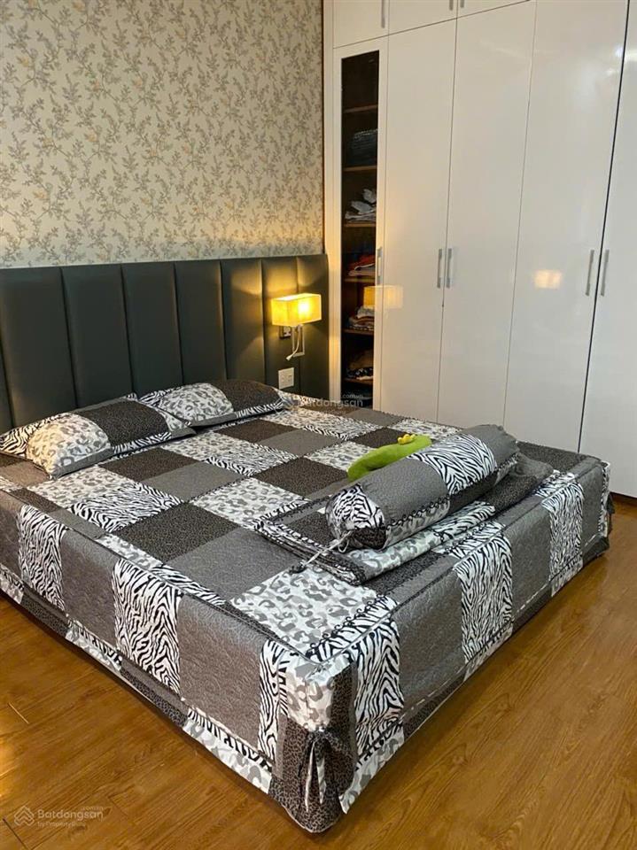 Nhà đẹp vào ở ngay hẻm 6m tân quý, cách mặt tiền 20m sát aeon tân phú