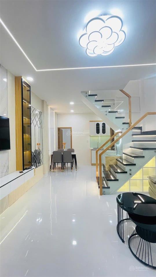Bán nhà khuông việt, phú trung 4mx9.7m, 2 tầng, 6.45 tỷ